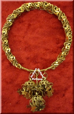 Armreif orientalisch, goldfarben, kunstvoll verziert, mit Sternchen, Bauchtanz