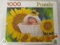 Preview: Puzzle Baby Körbchen & Sonnenblumen, Laura Florini, 68 x 48 cm, vom Bookmark Verlag, 1000 Teile