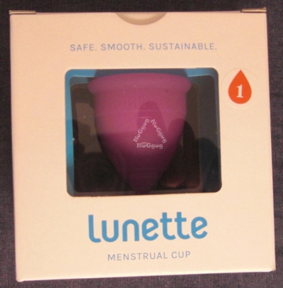Lunette Menstruationstasse violet, Model 1, Menstruationskappe