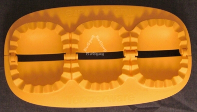 Teigform Ravioli D177 von Tupperware, orange, Maultaschenform, Teigfalle
