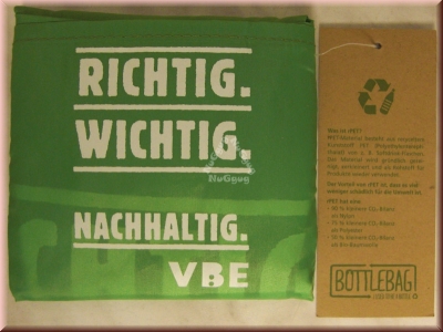 BottleBag "Richtig Wichtig", grün, nachhaltige Einkaufstasche, 68 x 45 x 8 cm, Falttasche