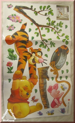 Wandtattoo "Winnie the Pooh und Tiger im Garten", Wall-Sticker,