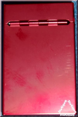 Zigarettenbox Alu mit Magnetverschluß. rot