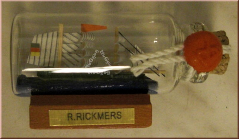 Flaschenschiff "R.Rickmers" auf Holzsockel, mini, Buddelschiff