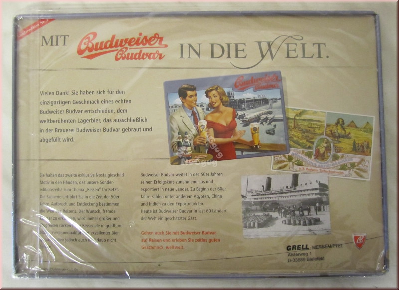 3D Blechschild "Budweiser Budvar", Pärchen am Flughafen von Prag, 30 x 21 cm