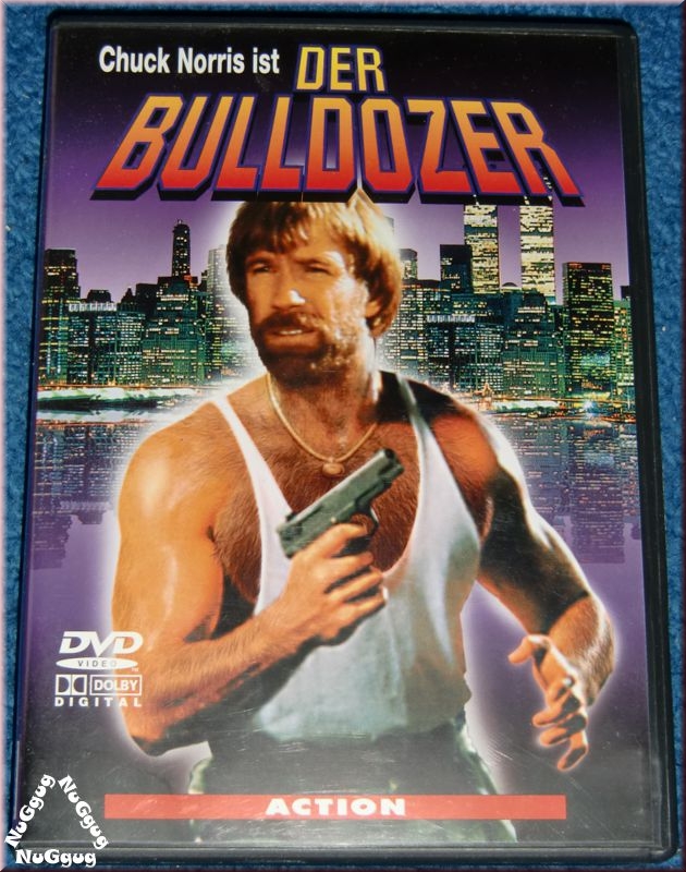 Der Bulldozer. Chuck Norris