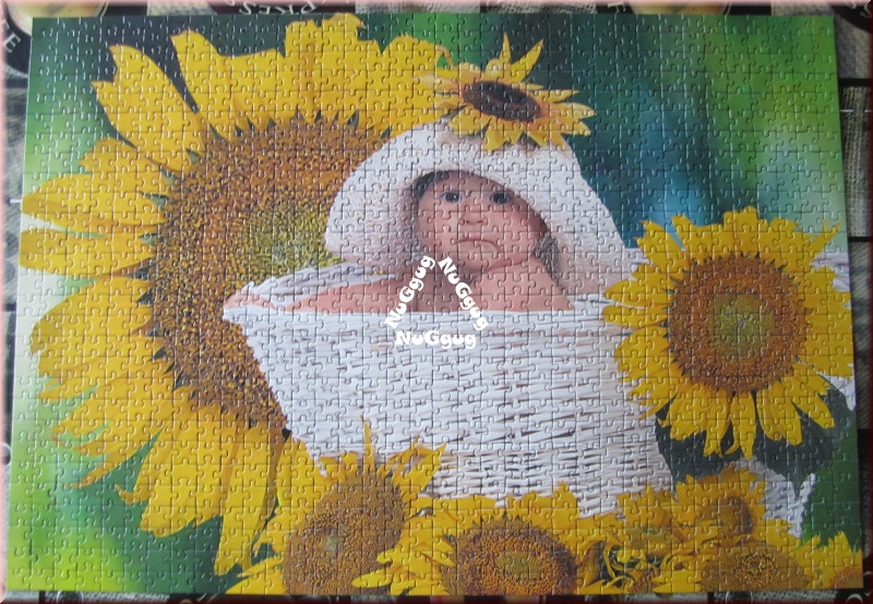 Puzzle Baby Körbchen & Sonnenblumen, Laura Florini, 68 x 48 cm, vom Bookmark Verlag, 1000 Teile