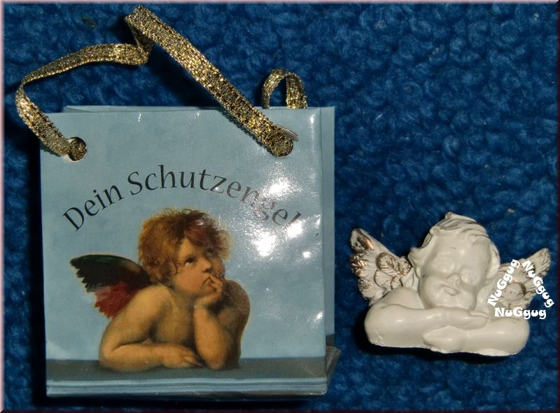 Schutzengel in der blauen Geschenktasche