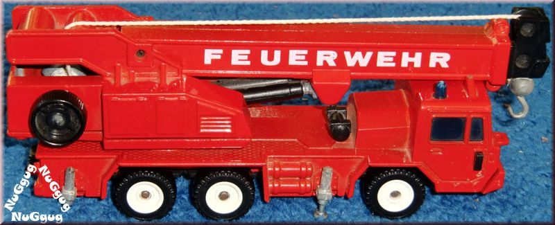 Siku 2914. Feuerwehr Kranwagen